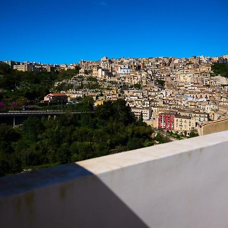 Bed and Breakfast La Terrazza sul Barocco Ragusa Esterno foto